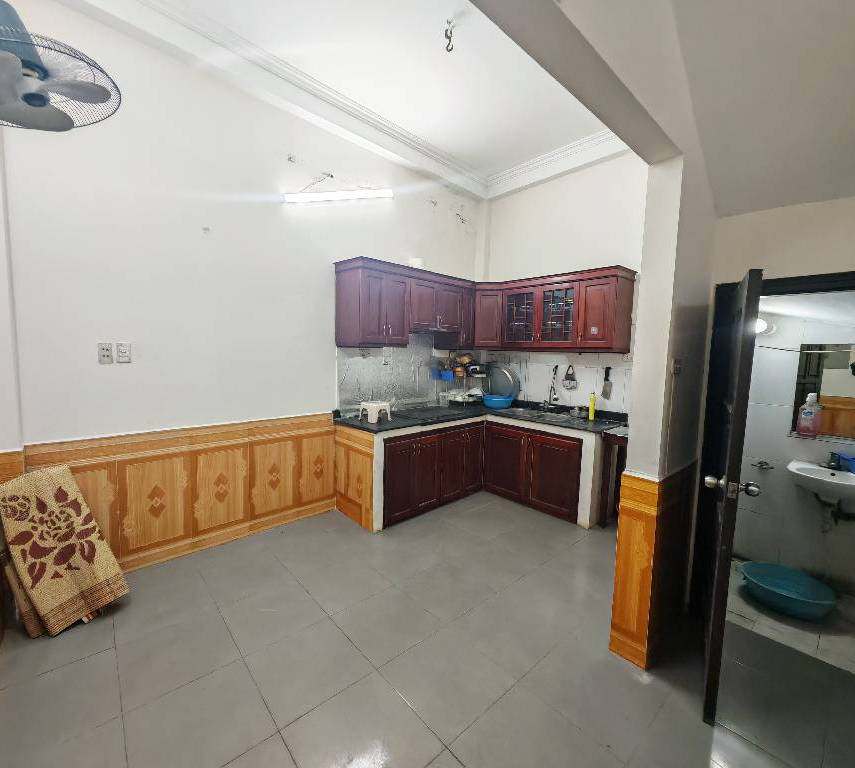 ĐÔNG NGẠC – NHÀ MẶT NGÕ THÔNG - Ô TÔ 7 CHỖ ĐỖ CỬA - KINH DOANH NHỎ - GẦN CHỢ